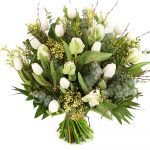 Witte tulpen voor pasen